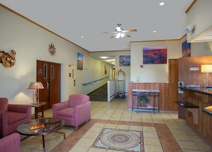 Vagabond Executive Hotel Green Valley