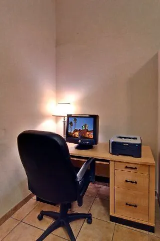 Vagabond Executive Hotel 2*